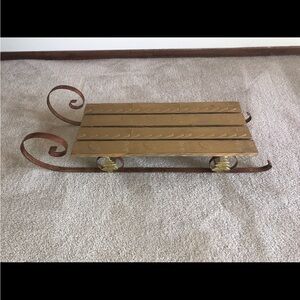 Decorative Gold and Brown Sleigh